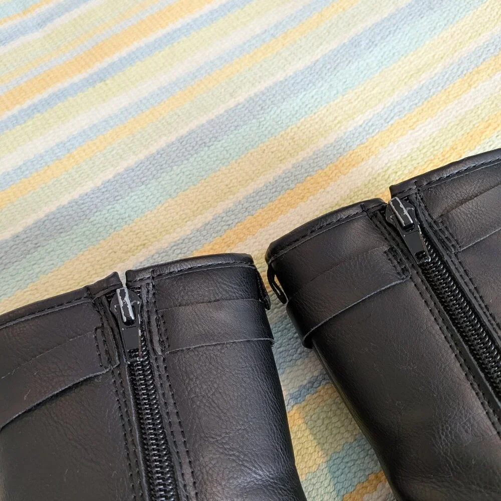 ⭐ Girls Carter's Tall Black Buckle Boots size 12
